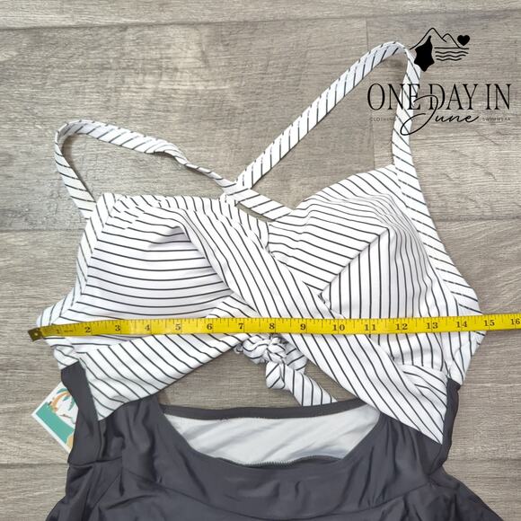 B2Prity Cross Front Cut Out Swimdress One Piece Swimsuit Size L - Picture 3 of 6
